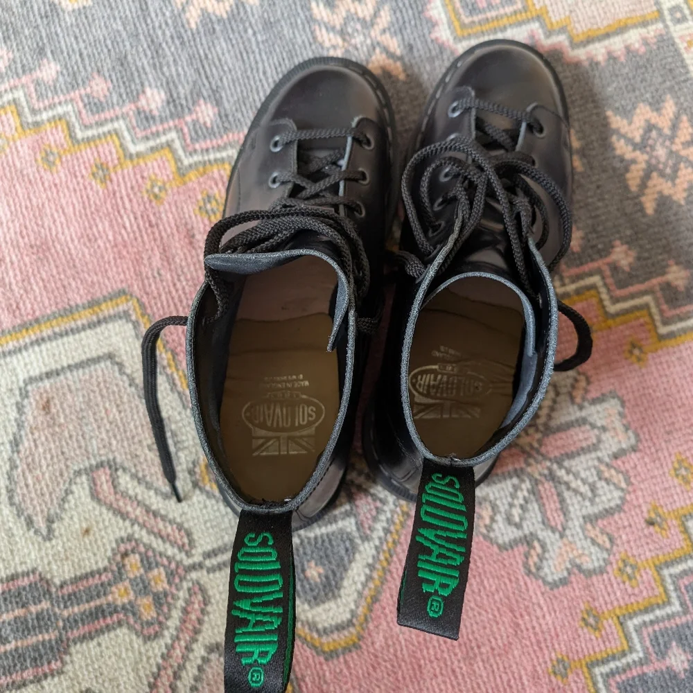 Solovair Black Hi-Shine Monkey Boot - like new! - Picture 10 of 10